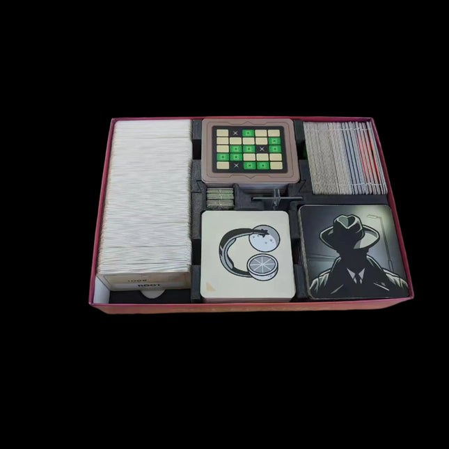 Codenames 3-in-1  insert overview inside the original box, black color