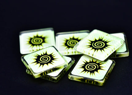 Set of Marvel Champions tokens - focused on magnify tokens